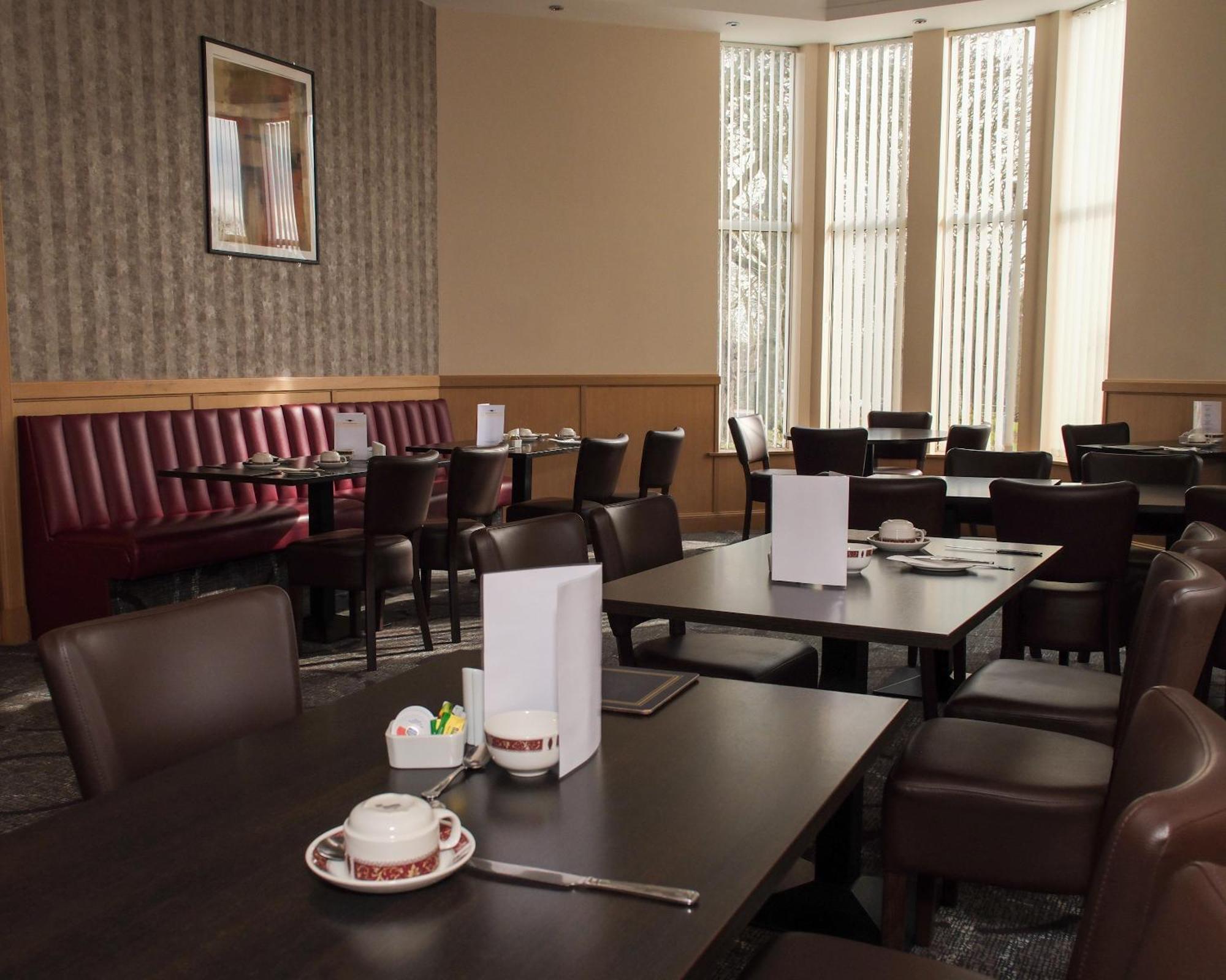 Station Hotel Ellon 외부 사진