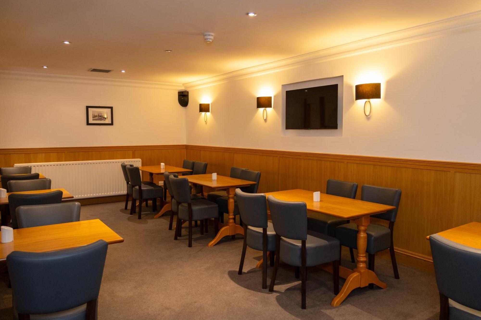 Station Hotel Ellon 외부 사진