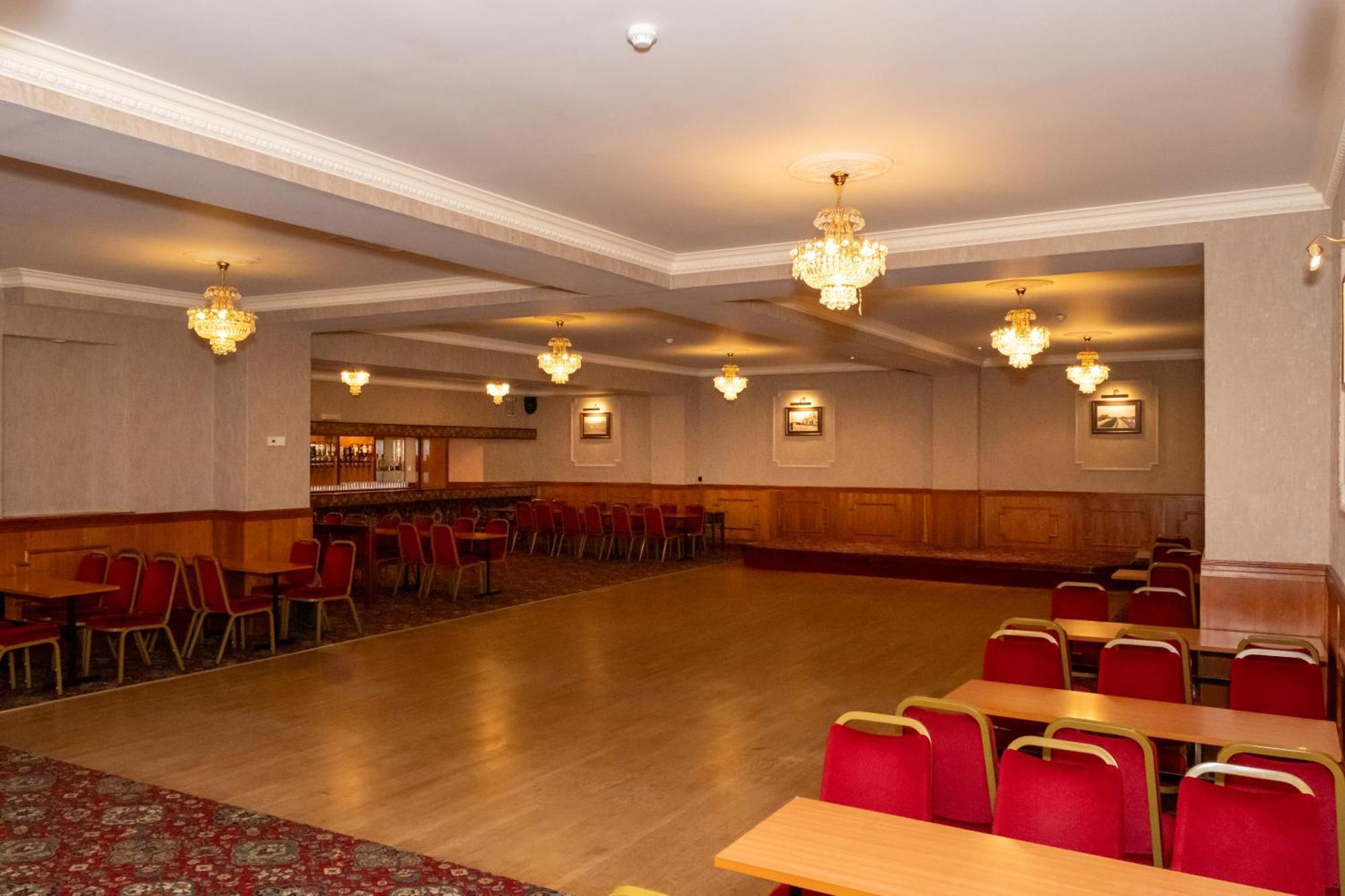 Station Hotel Ellon 외부 사진