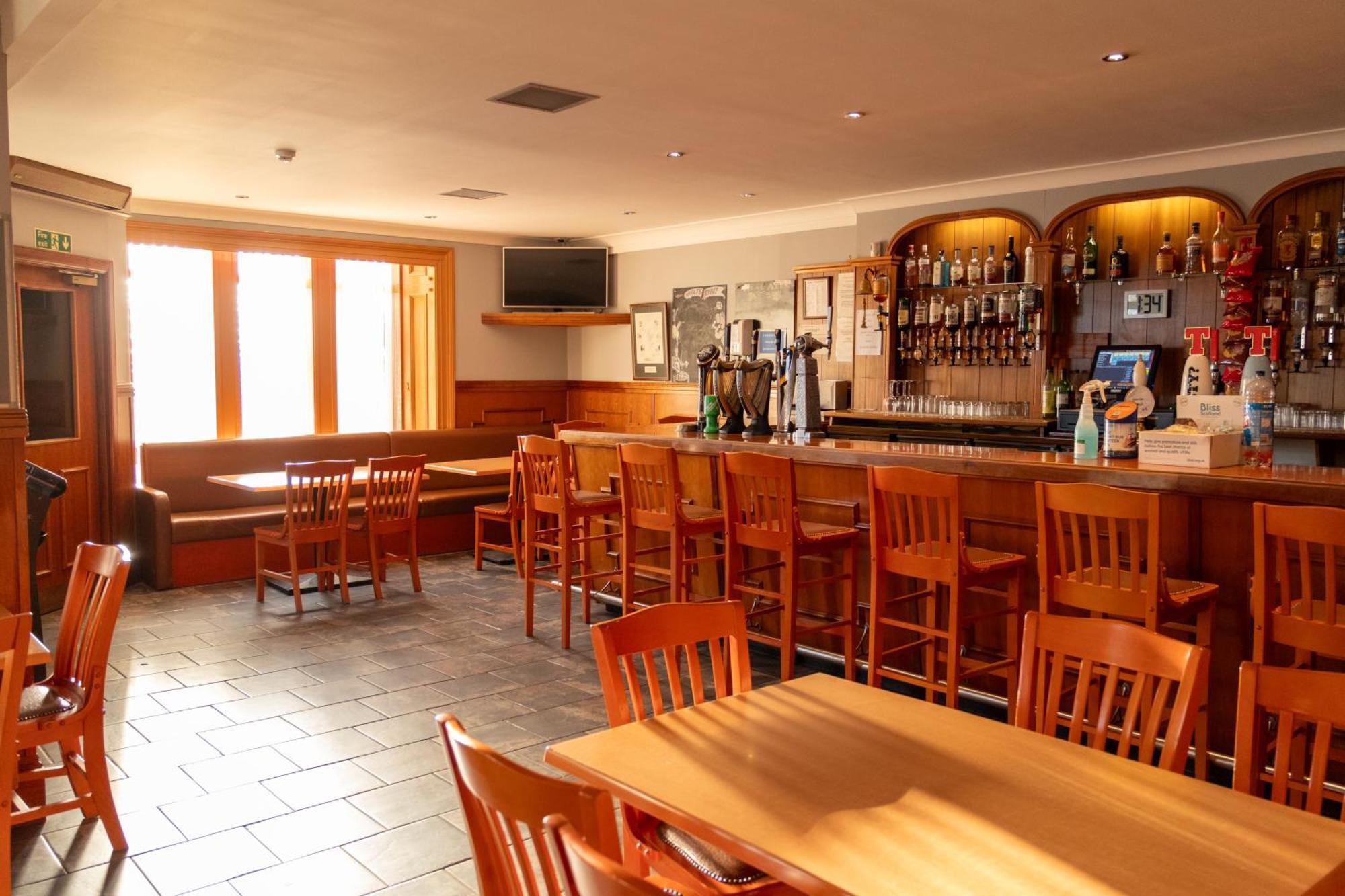 Station Hotel Ellon 외부 사진